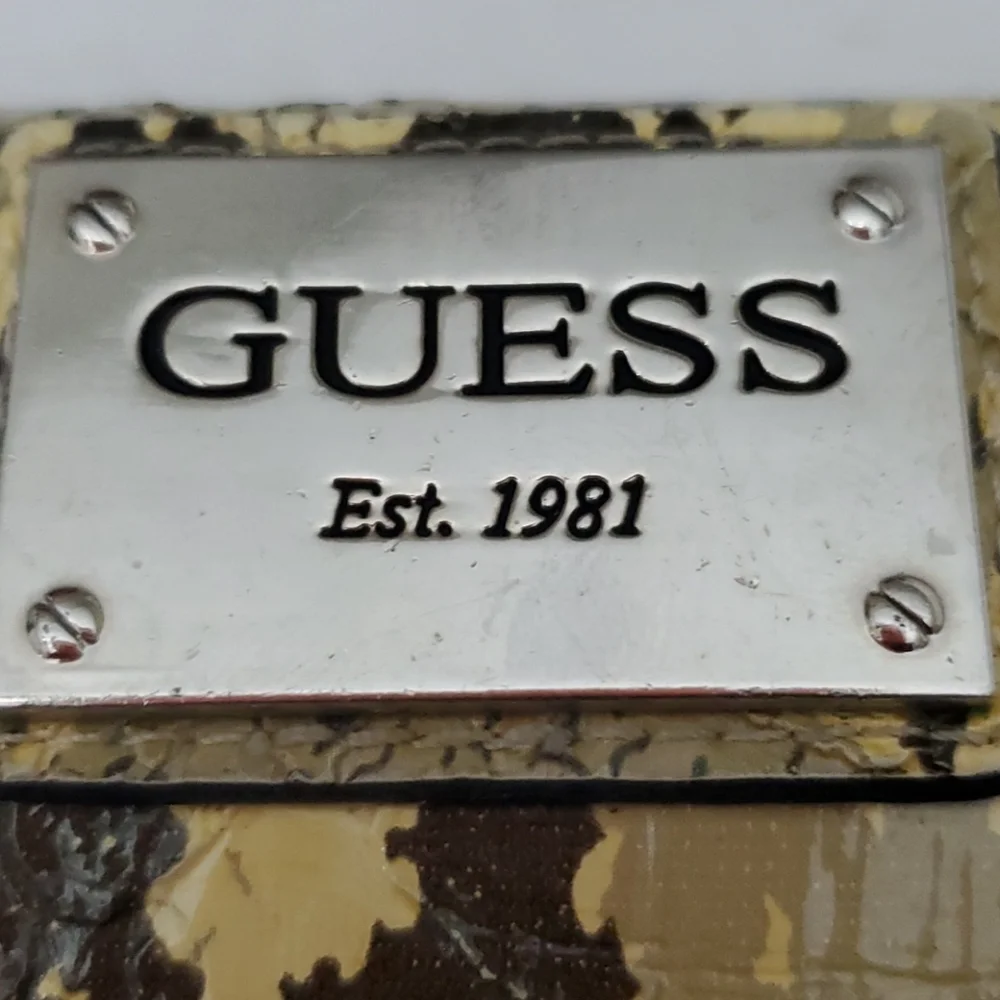 Guess Cream/Brown‎ Wallet